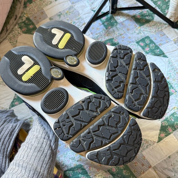 Fila White and Black Sneakers with Neon Highlights - Picture 4 of 11